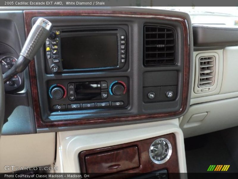White Diamond / Shale 2005 Cadillac Escalade EXT AWD