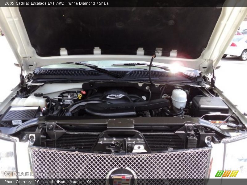 White Diamond / Shale 2005 Cadillac Escalade EXT AWD