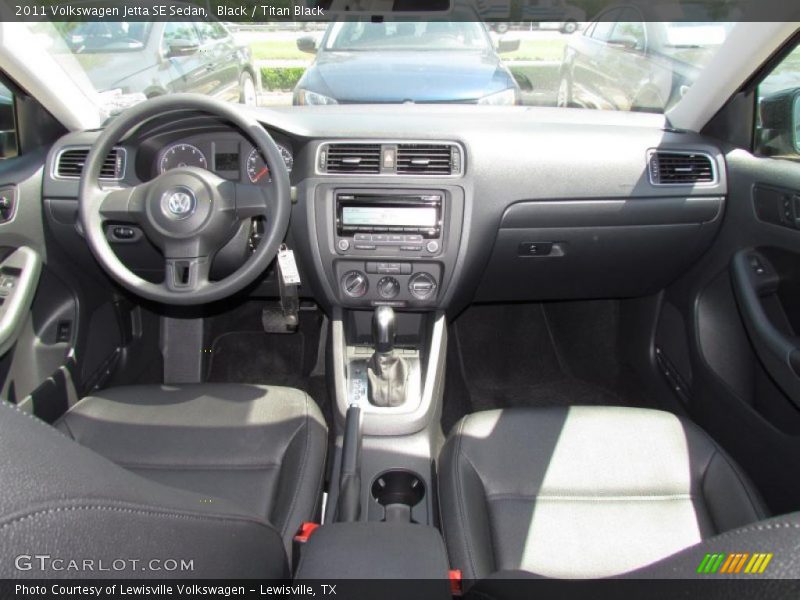 Black / Titan Black 2011 Volkswagen Jetta SE Sedan