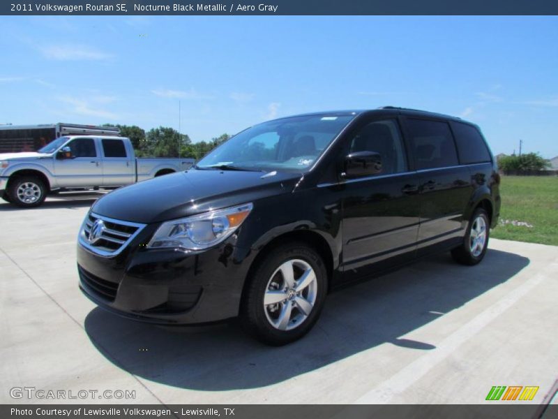 Nocturne Black Metallic / Aero Gray 2011 Volkswagen Routan SE