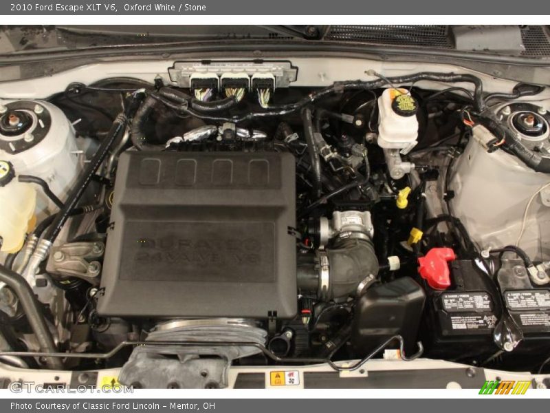 Oxford White / Stone 2010 Ford Escape XLT V6