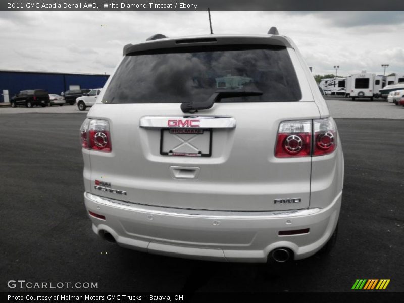 White Diamond Tintcoat / Ebony 2011 GMC Acadia Denali AWD