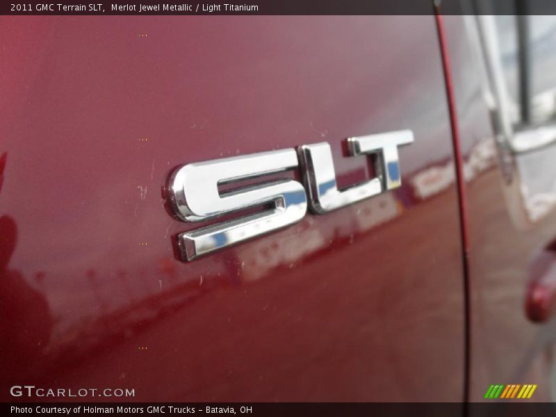Merlot Jewel Metallic / Light Titanium 2011 GMC Terrain SLT