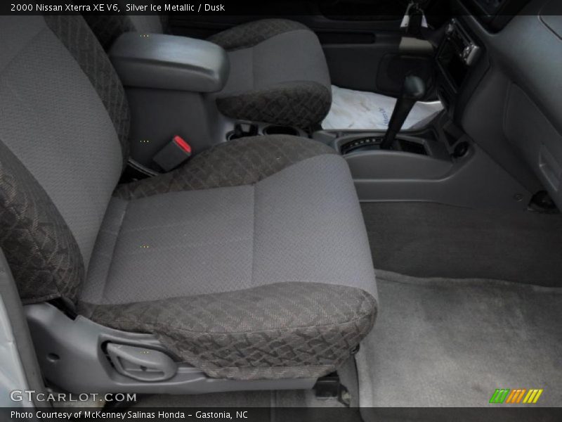 Silver Ice Metallic / Dusk 2000 Nissan Xterra XE V6