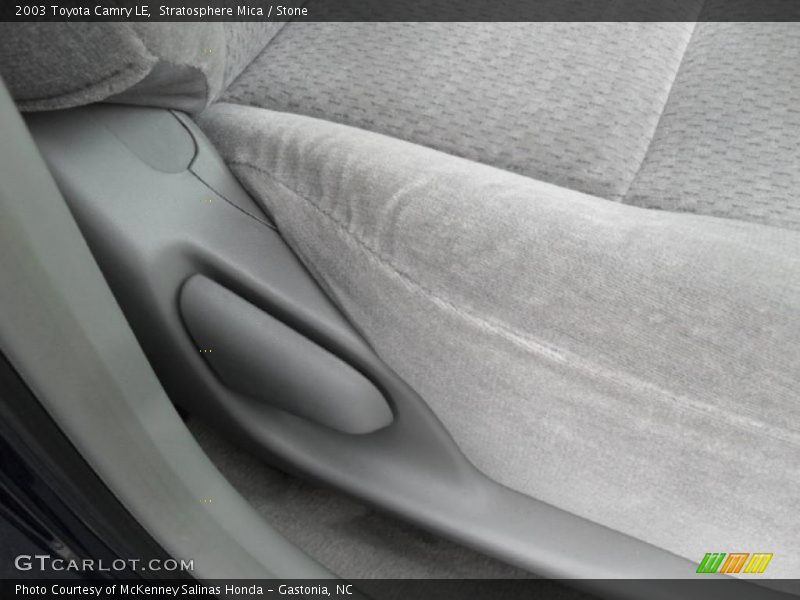Stratosphere Mica / Stone 2003 Toyota Camry LE