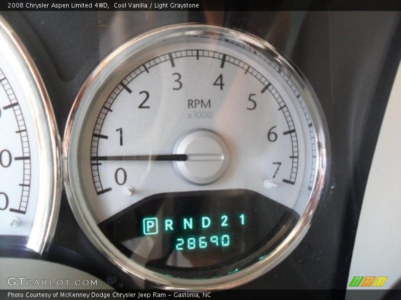 Cool Vanilla / Light Graystone 2008 Chrysler Aspen Limited 4WD