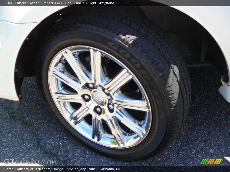 Cool Vanilla / Light Graystone 2008 Chrysler Aspen Limited 4WD