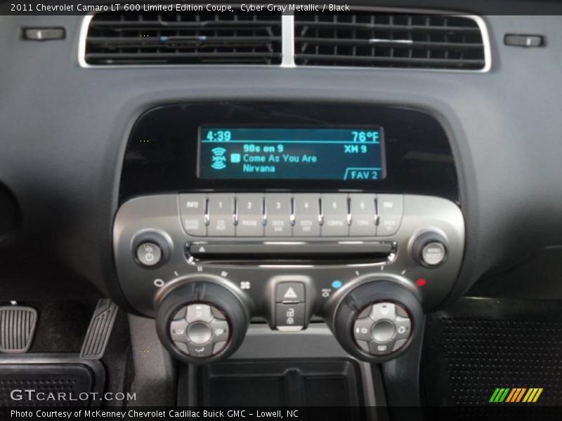 Controls of 2011 Camaro LT 600 Limited Edition Coupe