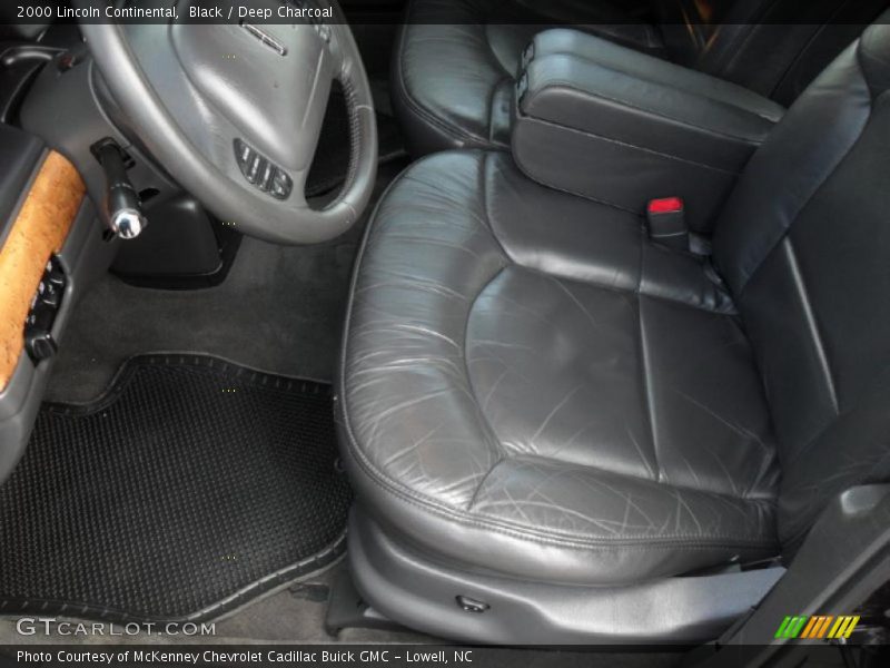 Black / Deep Charcoal 2000 Lincoln Continental