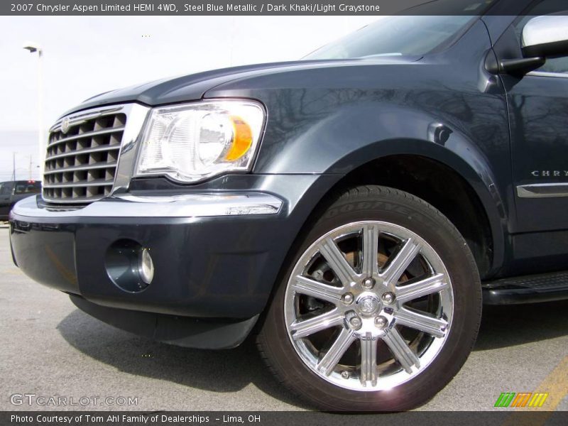 Steel Blue Metallic / Dark Khaki/Light Graystone 2007 Chrysler Aspen Limited HEMI 4WD