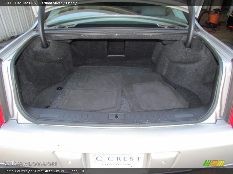 Radiant Silver / Ebony 2010 Cadillac DTS