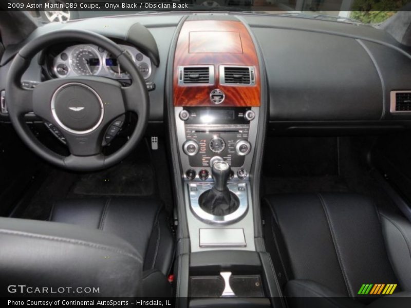 Dashboard of 2009 DB9 Coupe