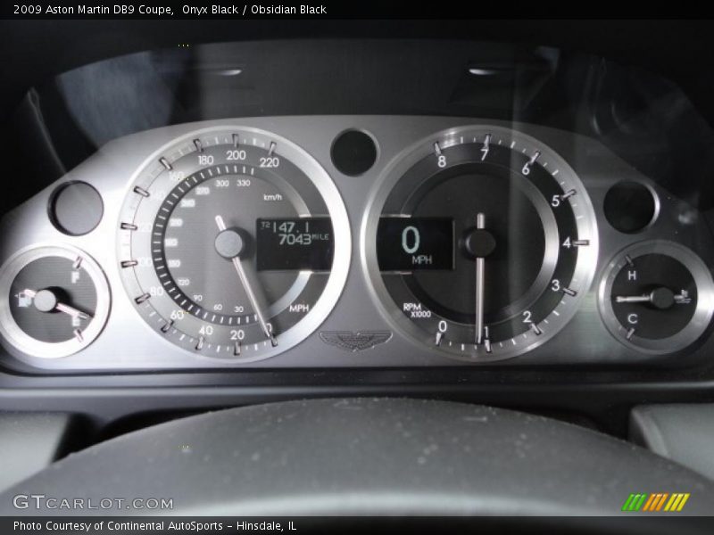  2009 DB9 Coupe Coupe Gauges