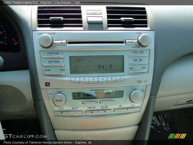 Magnetic Gray Metallic / Ash 2009 Toyota Camry XLE