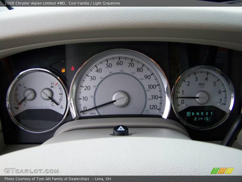 Cool Vanilla / Light Graystone 2008 Chrysler Aspen Limited 4WD