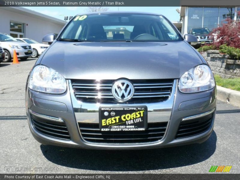 Platinum Grey Metallic / Titan Black 2010 Volkswagen Jetta S Sedan
