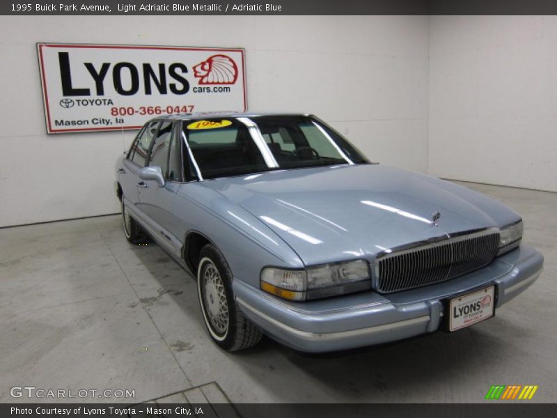 Light Adriatic Blue Metallic / Adriatic Blue 1995 Buick Park Avenue