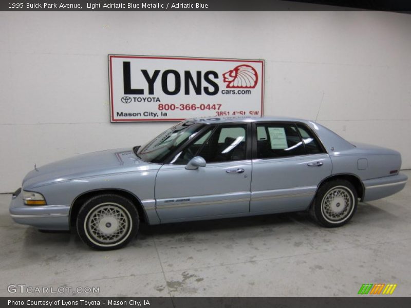 Light Adriatic Blue Metallic / Adriatic Blue 1995 Buick Park Avenue