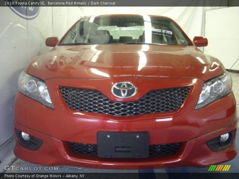 Barcelona Red Metallic / Dark Charcoal 2010 Toyota Camry SE