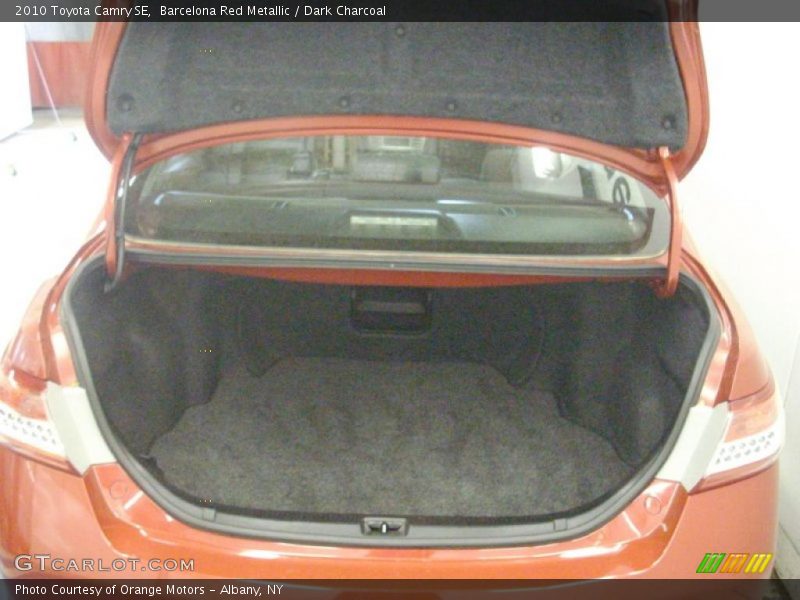 Barcelona Red Metallic / Dark Charcoal 2010 Toyota Camry SE