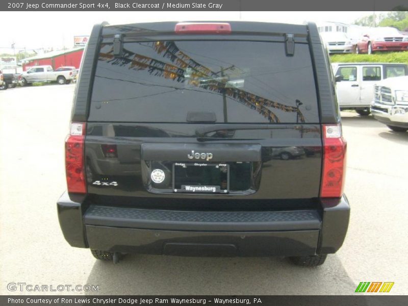 Black Clearcoat / Medium Slate Gray 2007 Jeep Commander Sport 4x4