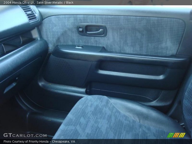 Satin Silver Metallic / Black 2004 Honda CR-V LX