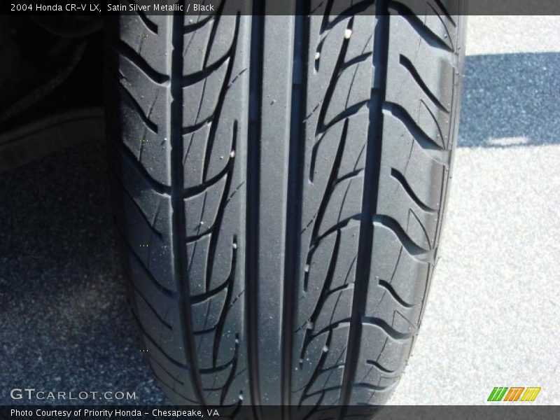 Satin Silver Metallic / Black 2004 Honda CR-V LX