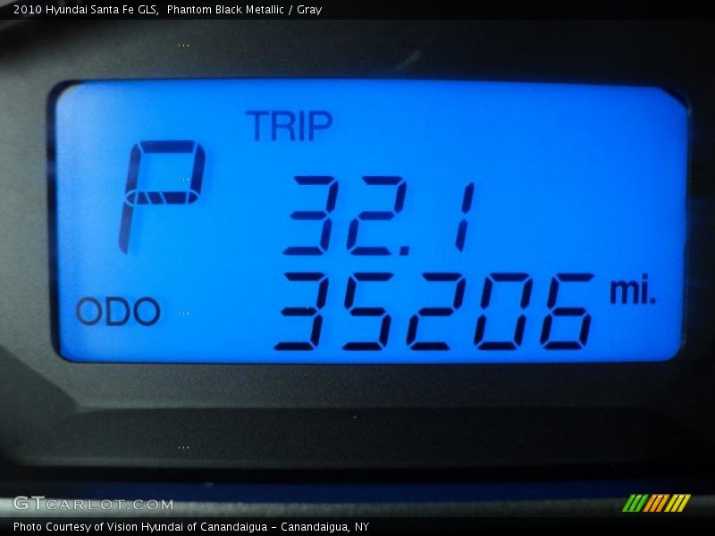Phantom Black Metallic / Gray 2010 Hyundai Santa Fe GLS