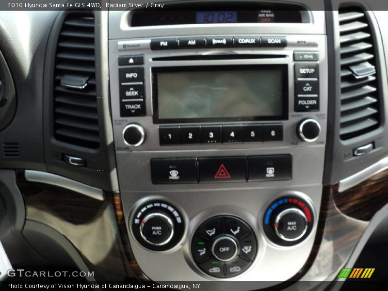Radiant Silver / Gray 2010 Hyundai Santa Fe GLS 4WD