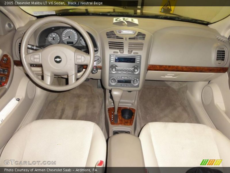 Black / Neutral Beige 2005 Chevrolet Malibu LT V6 Sedan