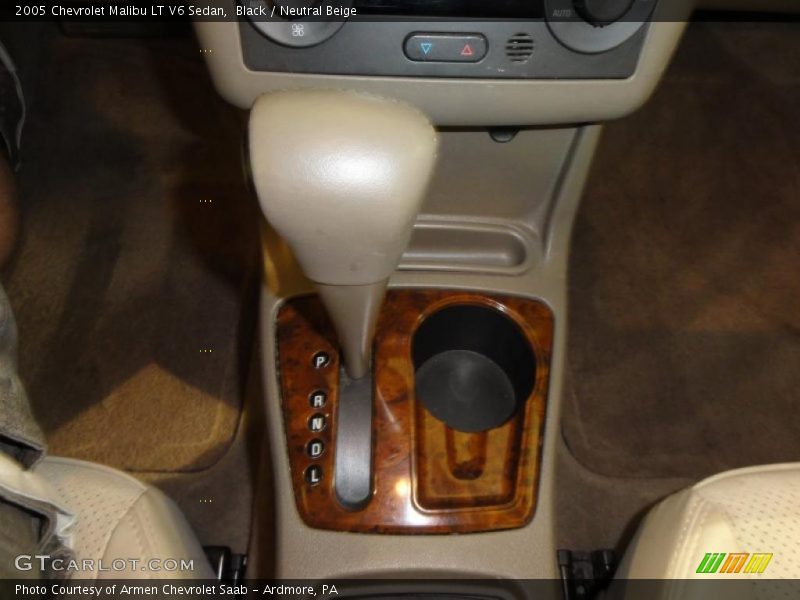 Black / Neutral Beige 2005 Chevrolet Malibu LT V6 Sedan