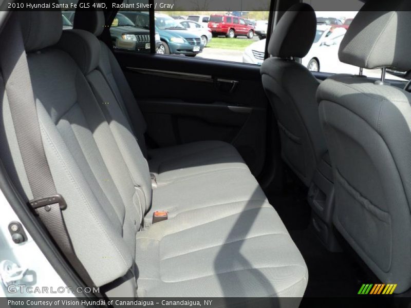 Radiant Silver / Gray 2010 Hyundai Santa Fe GLS 4WD