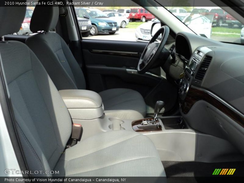 Radiant Silver / Gray 2010 Hyundai Santa Fe GLS 4WD