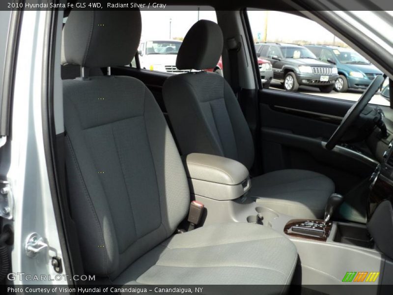 Radiant Silver / Gray 2010 Hyundai Santa Fe GLS 4WD