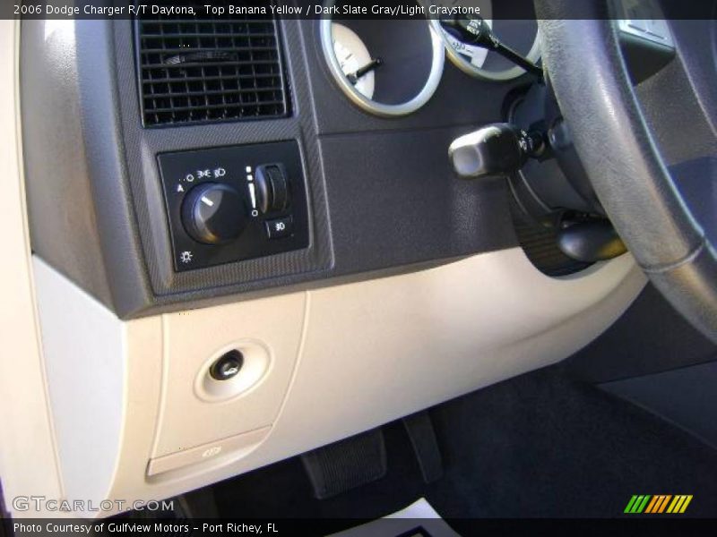 Top Banana Yellow / Dark Slate Gray/Light Graystone 2006 Dodge Charger R/T Daytona