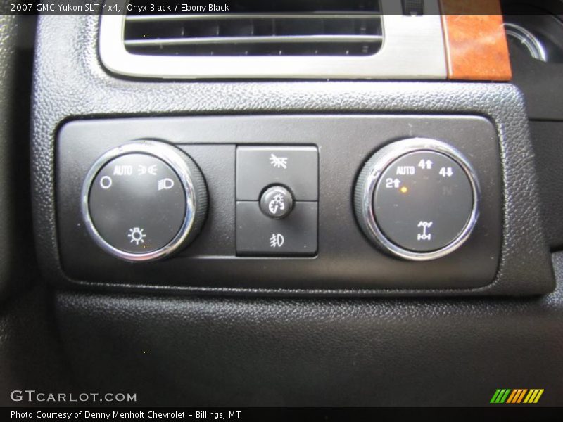Controls of 2007 Yukon SLT 4x4