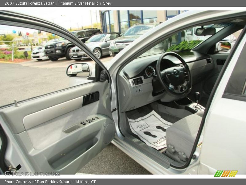 Titanium Silver Metallic / Grey 2007 Suzuki Forenza Sedan