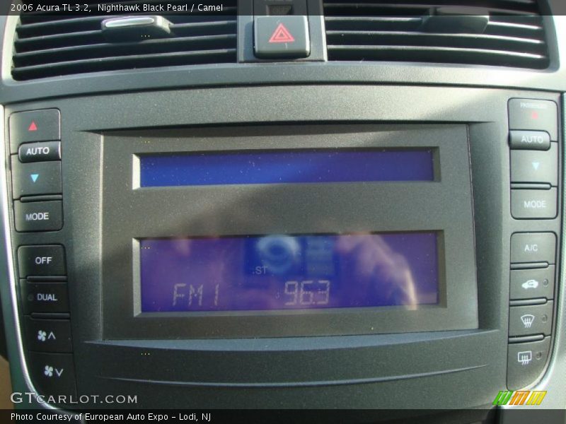 Nighthawk Black Pearl / Camel 2006 Acura TL 3.2