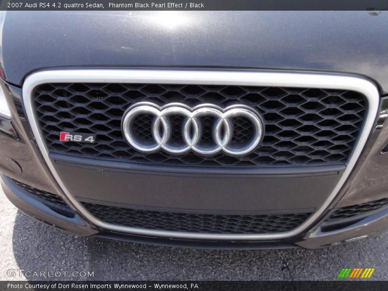  2007 RS4 4.2 quattro Sedan Logo