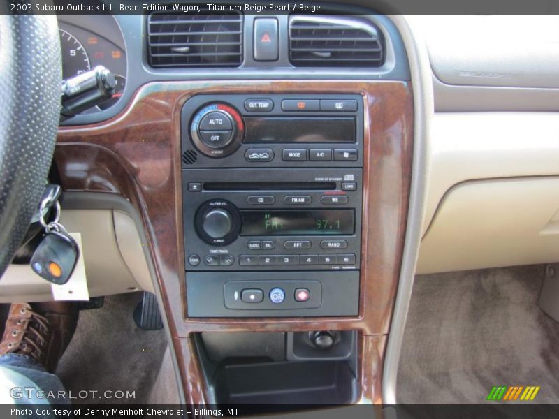 Controls of 2003 Outback L.L. Bean Edition Wagon