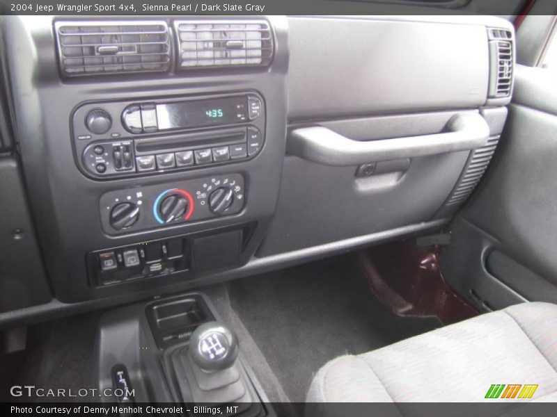 Sienna Pearl / Dark Slate Gray 2004 Jeep Wrangler Sport 4x4