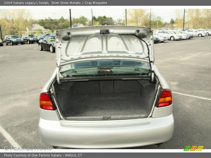 Silver Stone Metallic / Gray Moquette 2004 Subaru Legacy L Sedan