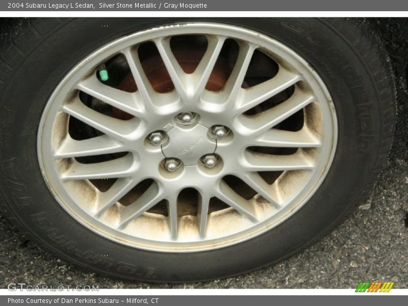 Silver Stone Metallic / Gray Moquette 2004 Subaru Legacy L Sedan