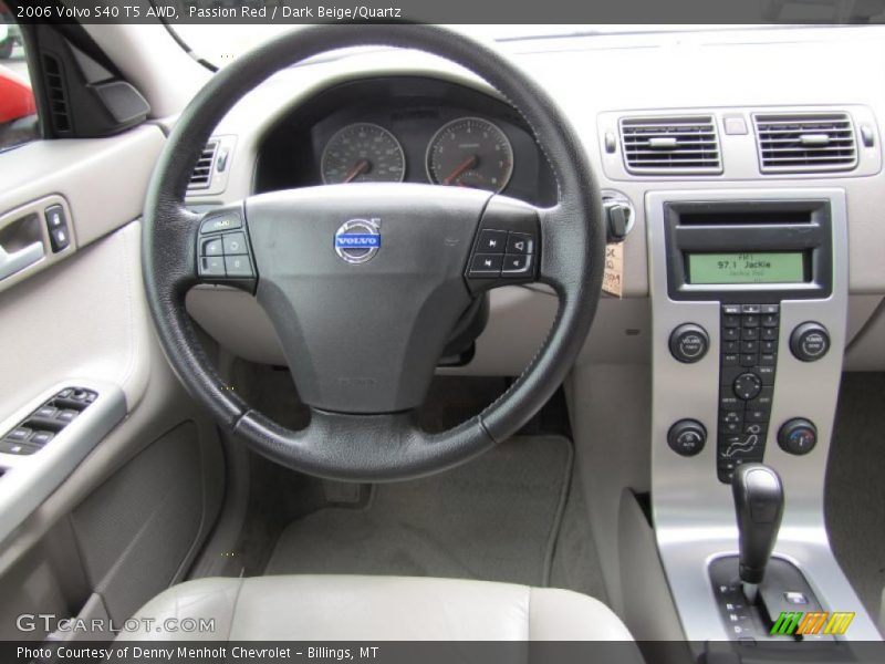 Dashboard of 2006 S40 T5 AWD