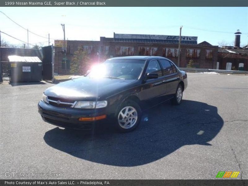 Super Black / Charcoal Black 1999 Nissan Maxima GLE