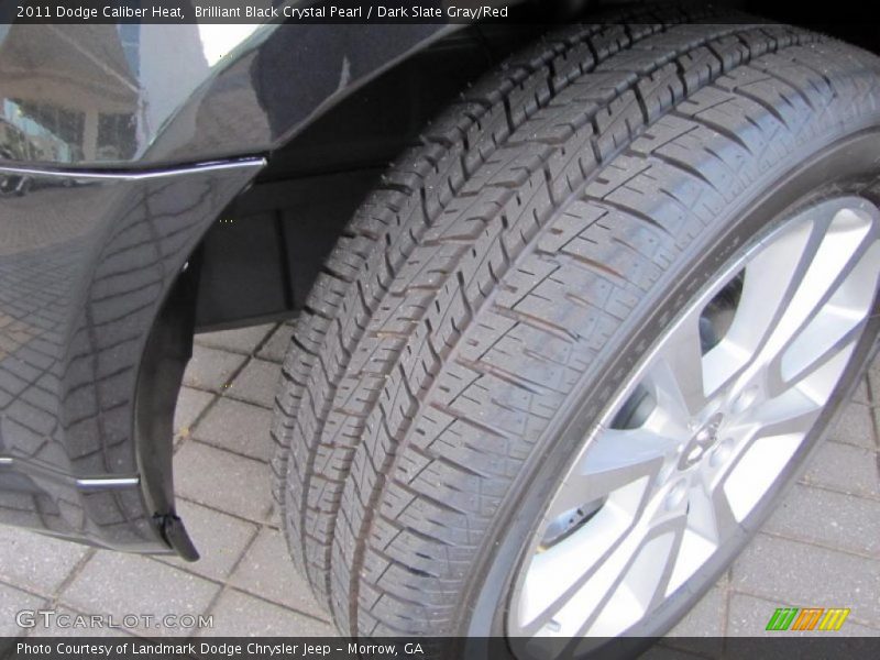 Brilliant Black Crystal Pearl / Dark Slate Gray/Red 2011 Dodge Caliber Heat