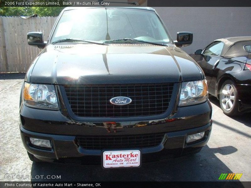 Black / Medium Flint Grey 2006 Ford Expedition Limited