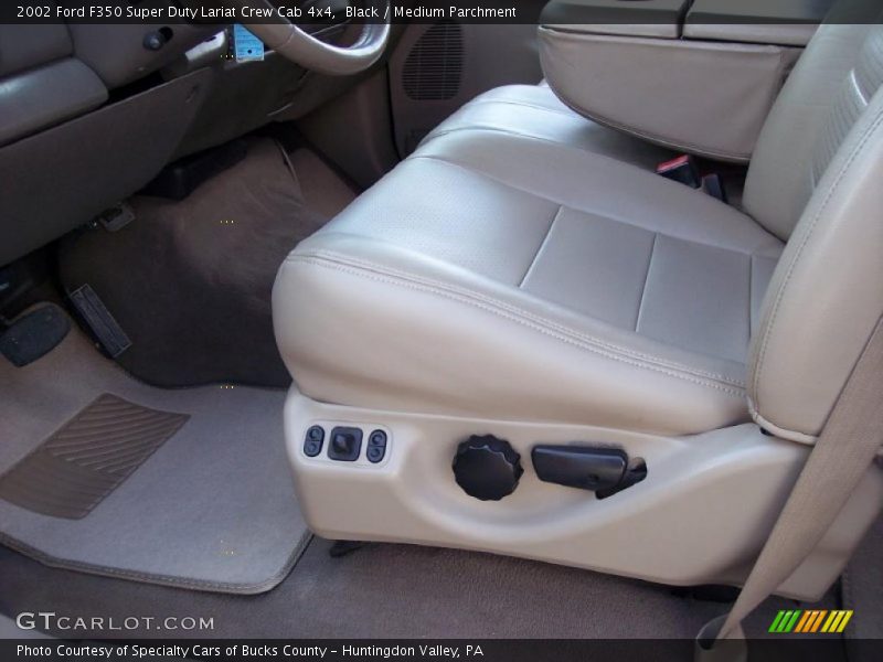 Black / Medium Parchment 2002 Ford F350 Super Duty Lariat Crew Cab 4x4