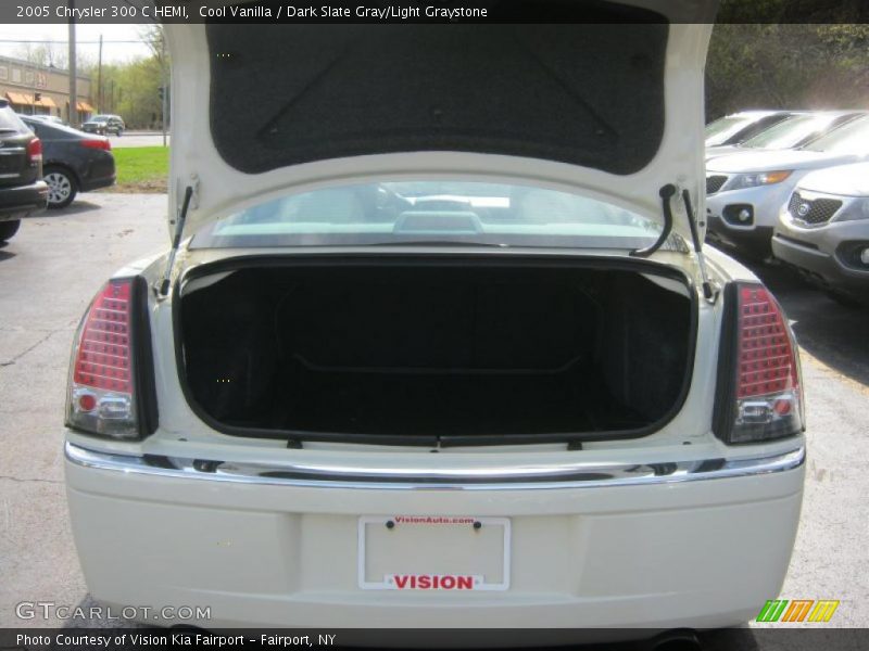 Cool Vanilla / Dark Slate Gray/Light Graystone 2005 Chrysler 300 C HEMI