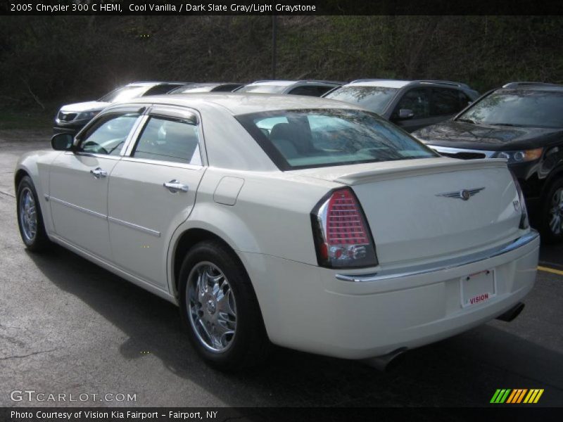 Cool Vanilla / Dark Slate Gray/Light Graystone 2005 Chrysler 300 C HEMI